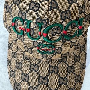 Gucci Tan and Green Monogram Cap